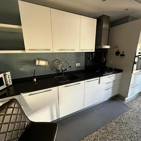 Corso Degli Inglesi 178 Appartement