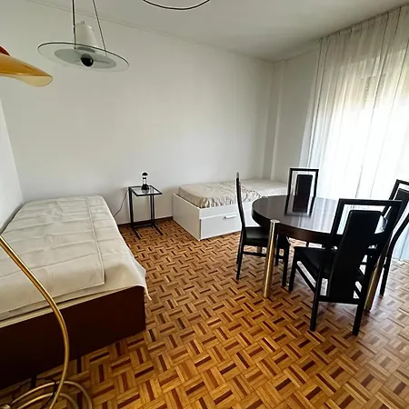 Corso Degli Inglesi 178 *