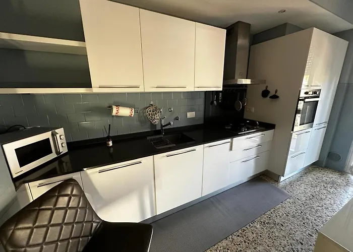 Corso Degli Inglesi 178 Apartamento